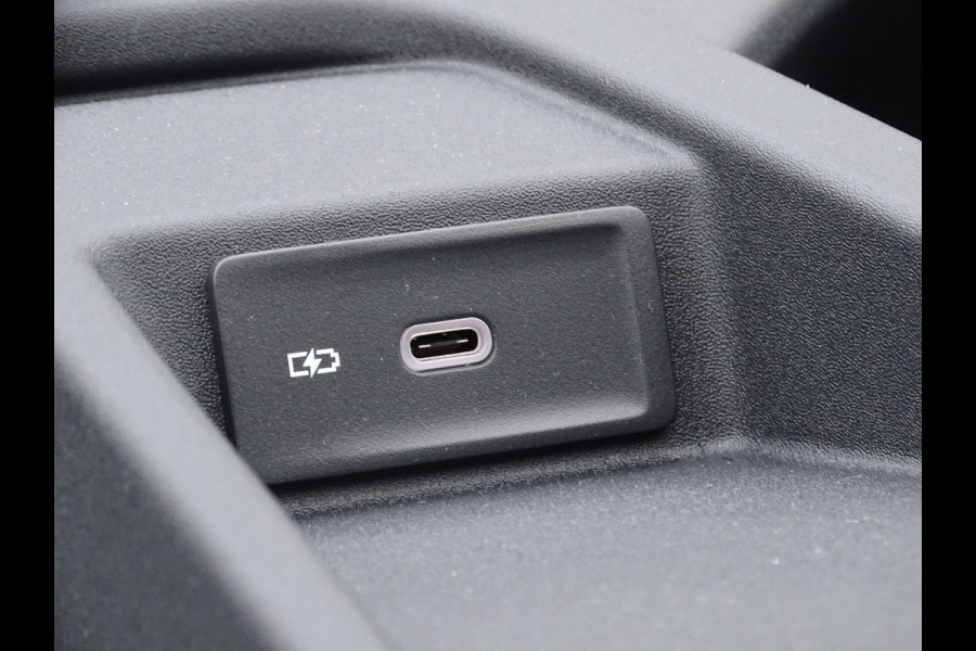 Volkswagen Crafter 2.0 TDI L3H3 Exclusive Highline