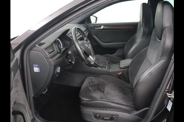 Škoda Superb 1.5 TSI Sportline | Panoramadak | Trekhaak | Stoelverwarming | Alcantara | Adaptive cruise | Camera | Carplay | Matrix LED | Climate control | Parkeerhulp | Sportstoelen