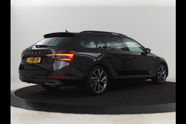 Škoda Superb 1.5 TSI Sportline | Panoramadak | Trekhaak | Stoelverwarming | Alcantara | Adaptive cruise | Camera | Carplay | Matrix LED | Climate control | Parkeerhulp | Sportstoelen