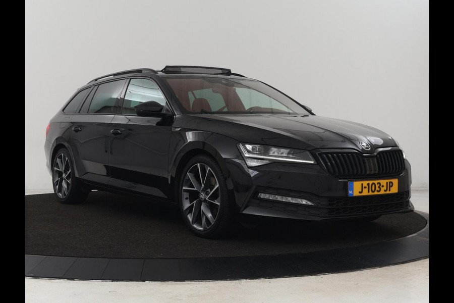 Škoda Superb 1.5 TSI Sportline | Panoramadak | Trekhaak | Stoelverwarming | Alcantara | Adaptive cruise | Camera | Carplay | Matrix LED | Climate control | Parkeerhulp | Sportstoelen