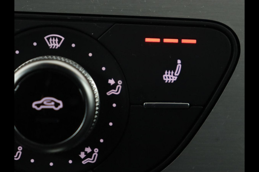 Audi A5 2.0 TFSI MHEV Sport S-line Edition | Panoramadak | Leder | Stoelverwarming | Camera | Memory | Navigatie | Full LED | Climate control | Bluetooth | Cruise control