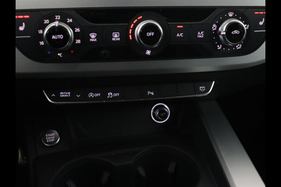 Audi A5 2.0 TFSI MHEV Sport S-line Edition | Panoramadak | Leder | Stoelverwarming | Camera | Memory | Navigatie | Full LED | Climate control | Bluetooth | Cruise control