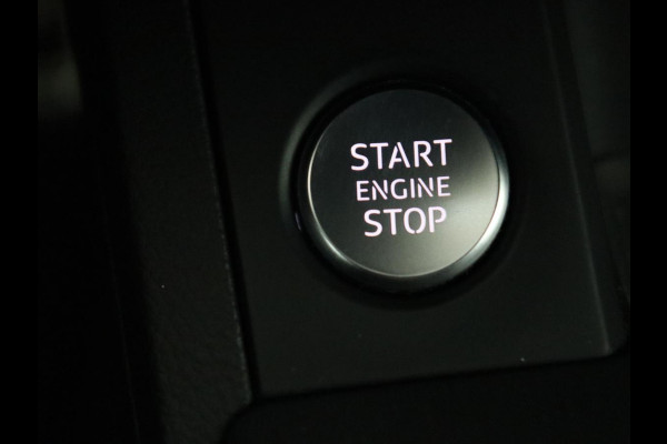 Audi A5 2.0 TFSI MHEV Sport S-line Edition | Panoramadak | Leder | Stoelverwarming | Camera | Memory | Navigatie | Full LED | Climate control | Bluetooth | Cruise control