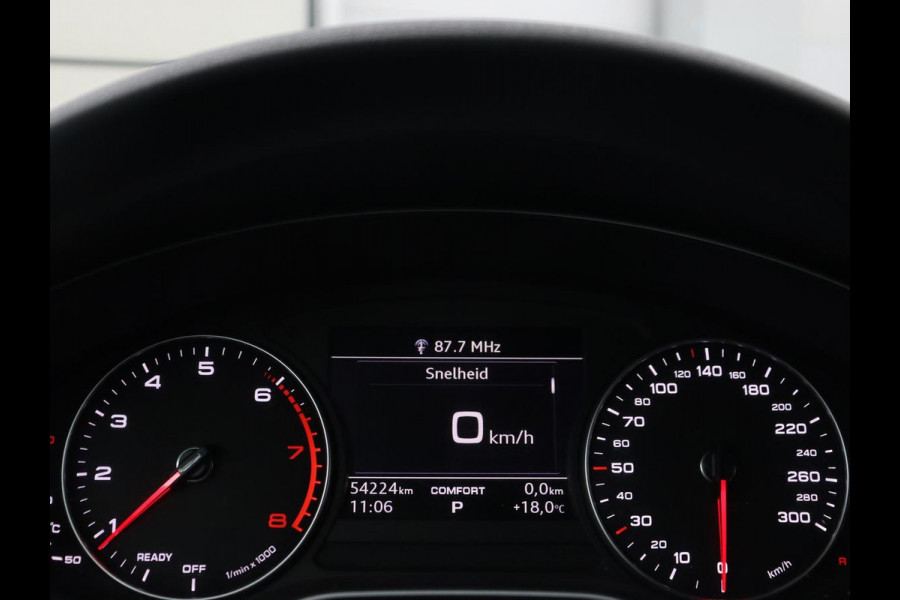 Audi A5 2.0 TFSI MHEV Sport S-line Edition | Panoramadak | Leder | Stoelverwarming | Camera | Memory | Navigatie | Full LED | Climate control | Bluetooth | Cruise control