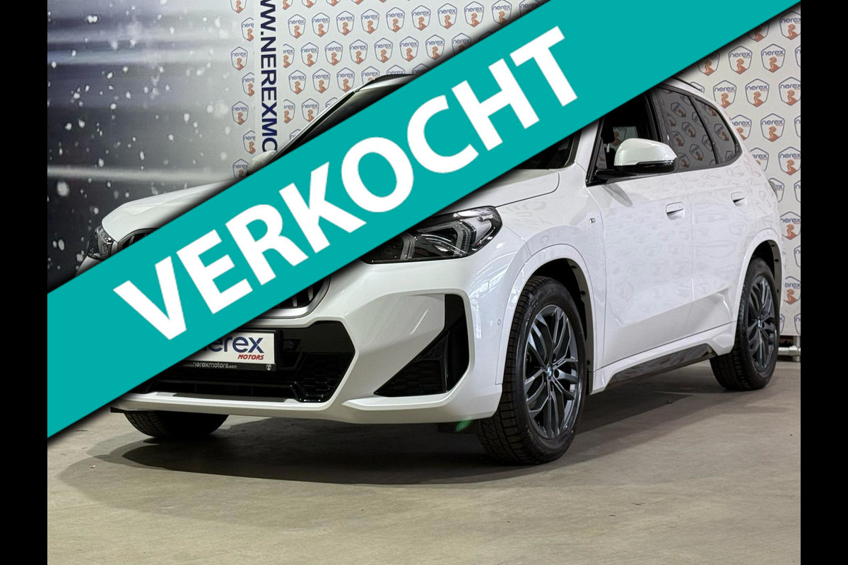 BMW X1 SDrive18i/M-SPORT/PANO/HARMAN KARDON/CAMERA/MEMORY/PILOT ASIST