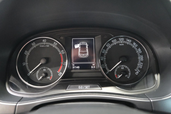 Škoda Fabia 1.0 TSI Sport business - N.A.P. Airco, Cruise, PDC.