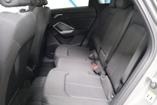 Audi Q3 35 TFSI Advanced edition - N.A.P. Airco, Cruise, Navi, PDC, Schuifdak.