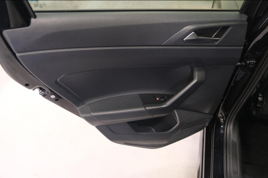 Volkswagen Polo 1.0 TSI R-Line Edition - N.A.P. Airco, Cruise, Navi, PDC, Trekhaak.