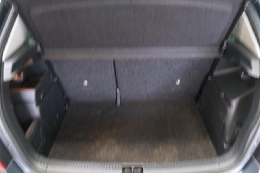 Škoda Fabia 1.0 TSI Ambition - Airco, Cruise, PDC, Trekhaak.