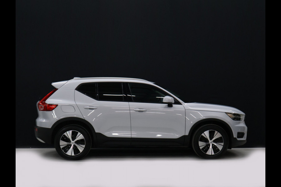 Volvo XC40 1.5 T5 Twin Engine Momentum Pro [TREKHAAK INKLAPBAAR, APPLE CARPLAY, ANDROID, PDC V+A, CRUISE CONTROL, CLIMATE CONTROL, HALF LEDER, NIEUWSTAAT]