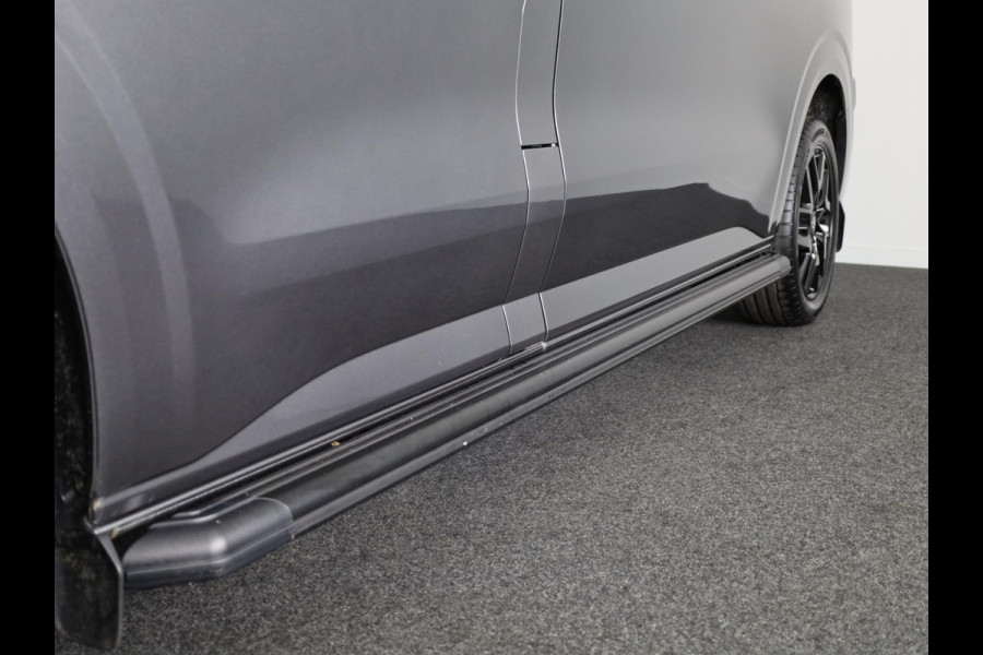 Volkswagen Transporter 2.0 TDI L2H1 30 Bulli | trekhaak | Sidebars | Intropakket