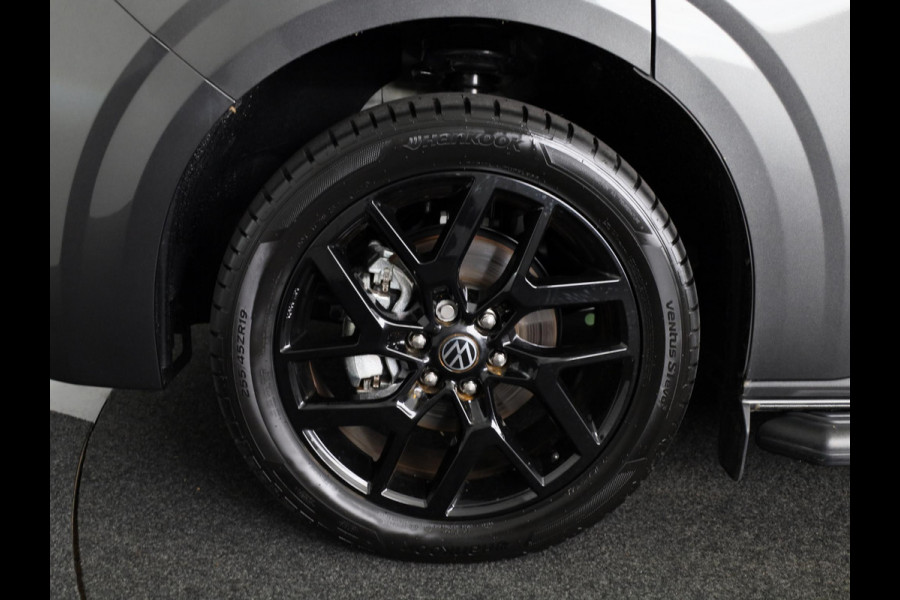 Volkswagen Transporter 2.0 TDI L2H1 30 Bulli | trekhaak | Sidebars | Intropakket