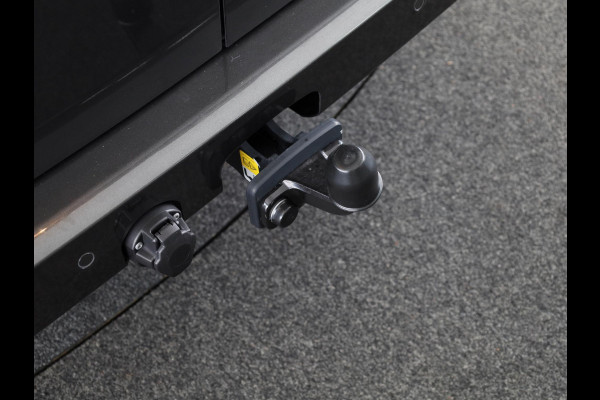 Volkswagen Transporter 2.0 TDI L2H1 30 Bulli | trekhaak | Sidebars | Intropakket