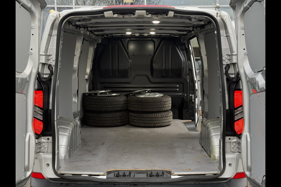 Ford Transit Custom 320 2.0 TDCI L2H1 Raptor | ZB Edition | 18'' | Treeplanken | Spoiler | Carplay | Camera