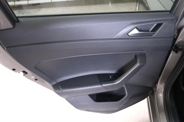 Volkswagen Polo 1.0 TSI Comfortline Automaat - N.A.P. Airco, Navi, Cruise, PDC.