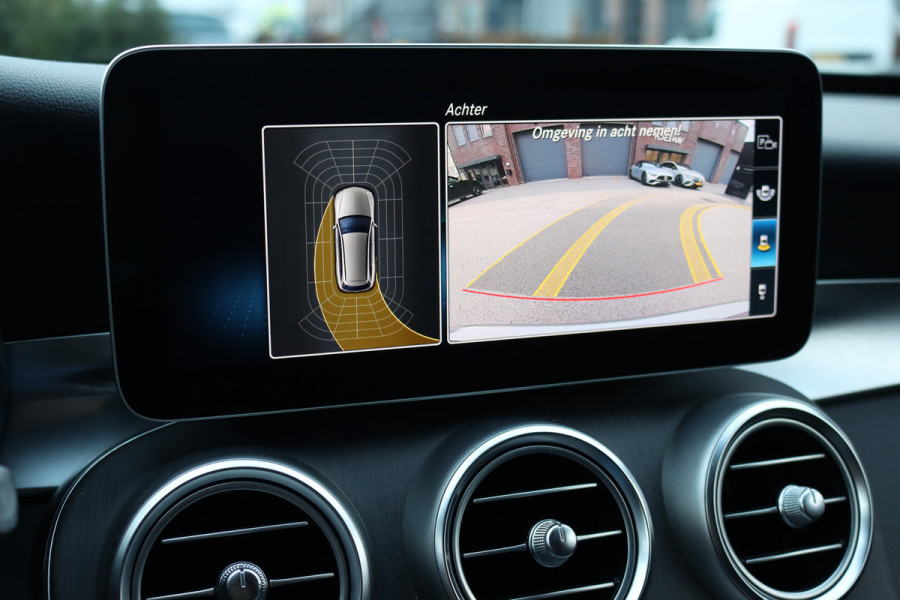 Mercedes-Benz C-Klasse Estate 220 d Premium+ AMG Line | Camera | Trekhaak | Multibeam LED | Standverwarming | Nightpakket | Stoelverwarming | Elektrische Achterklep |