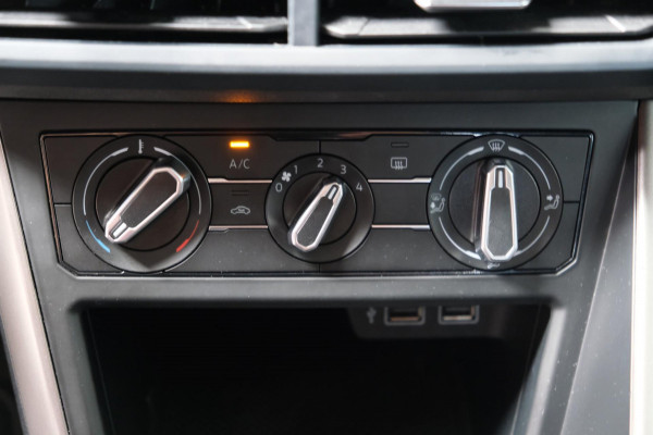 Volkswagen Polo 1.0 TSI Comfortline - N.A.P. Airco, Cruise, Apple CarPlay.