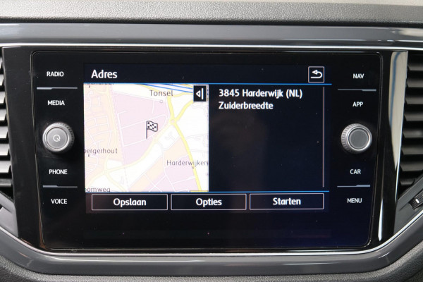 Volkswagen T-Roc 1.0 TSI Sport - N.A.P. Airco, Cruise, Navi, PDC.