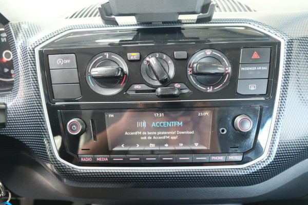 Volkswagen up! 1.0 BMT move up! - N.A.P. Airco.