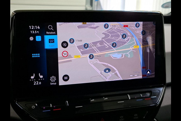 Volkswagen ID.3 Business 58 kWh Navigatie Apple Carplay/Android Auto Camera Parkeersensoren Adaptive Cruise Control Stoel- en stuurverwarming Lichtmetalen velgen Climate Control