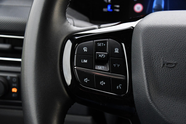 Ford Transit Custom 300 2.0 TDCI L1H1 Limited PB Edition Virtual, Adaptieve Cruise, Carplay, LED, Stoelverwarming, 136pk, Automaat, Trekhaak, Multimedia, Uniek!