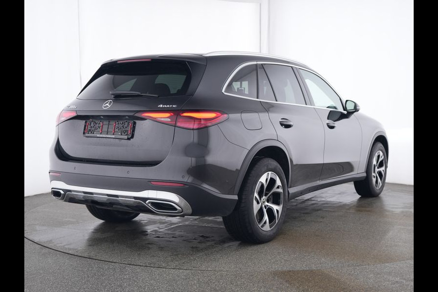 Mercedes-Benz GLC 300 e 4MATIC Plug-In Hybride Trekhaak | Rijassistentiepakket plus | Parkeerpakket met 360°-camera | Memory Voorstoelen | Stoel en Stuurverwarming. Inclusief 24 maanden MB Certified garantie voor Europa.