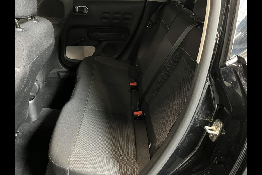 Citroën C3 1.2 PureTech Max Automaat  Airco Navigatie d.m.v.Apple carplay / Android Auto Parksensoren Lichtmetalen Velgen