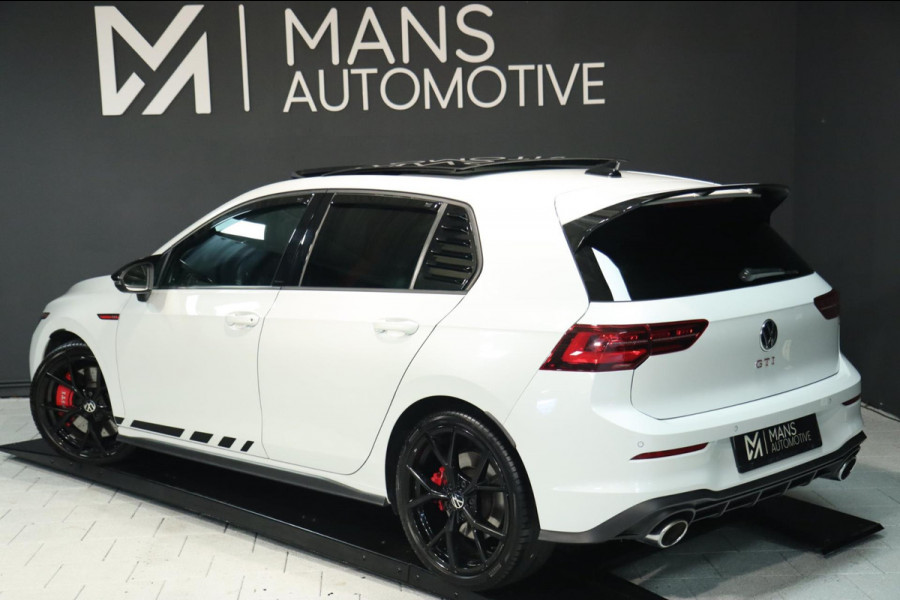 Volkswagen Golf 2.0 TSI GTI Clubsport / PANODAK / KEYLESS / IQ / ACC / CAMERA