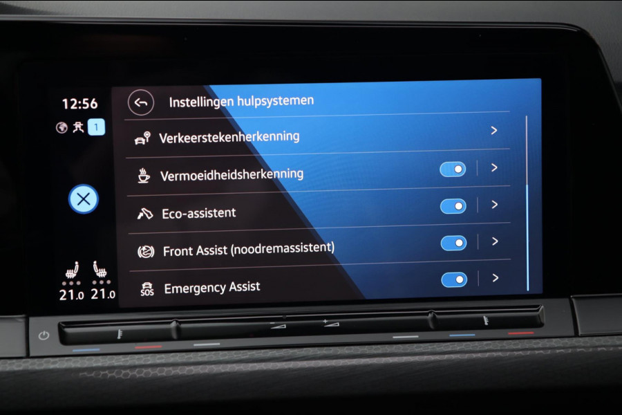 Volkswagen Golf 2.0 TSI GTI Clubsport / PANODAK / KEYLESS / IQ / ACC / CAMERA