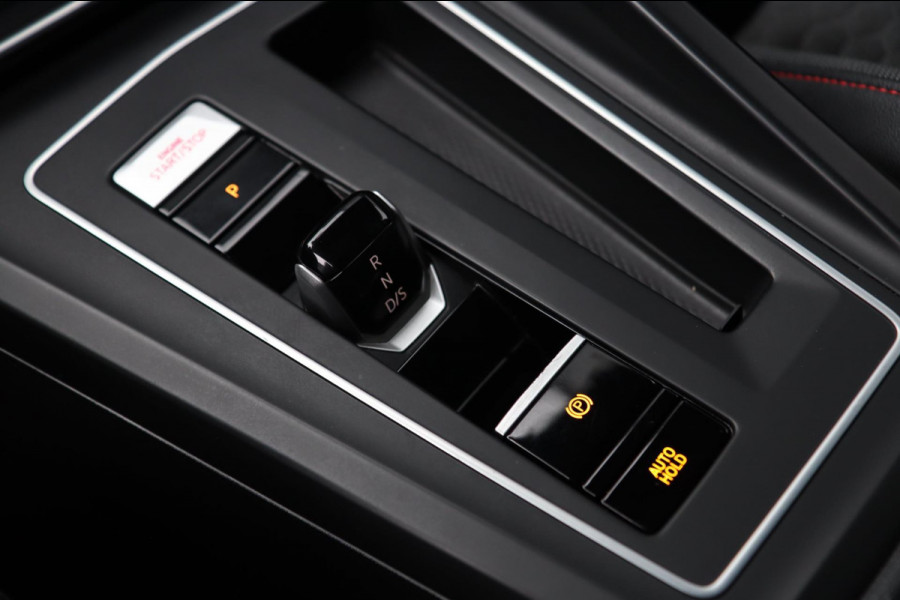 Volkswagen Golf 2.0 TSI GTI Clubsport / PANODAK / KEYLESS / IQ / ACC / CAMERA