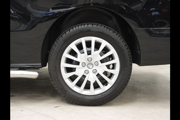 Peugeot Expert 2.0 BlueHDI 145PK L3 Automaat Airco Navigatie Trekhaak Cruise Control