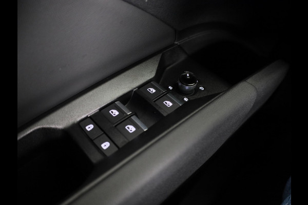 Audi Q4 e-tron 45 S edition Competition e-tron 82 kWh 286 pk | Assistentiepakket plus | Comfortpakket plus | Ambient verlichting | Optiekpakket zwart plus |