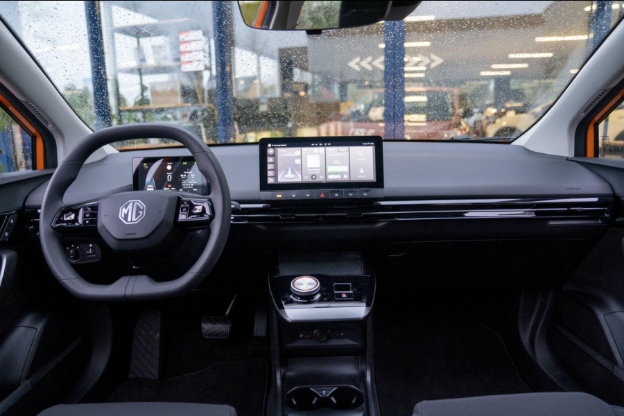 MG Mg4 electric Standard 51 kWh|Prijs rijklaar incl 12 mnd garantie|Ledverlichting Keyless LMV 17"