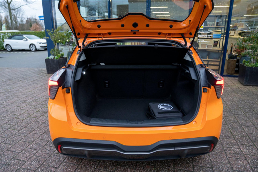 MG Mg4 electric Standard 51 kWh|Prijs rijklaar incl 12 mnd garantie|Ledverlichting Keyless LMV 17"