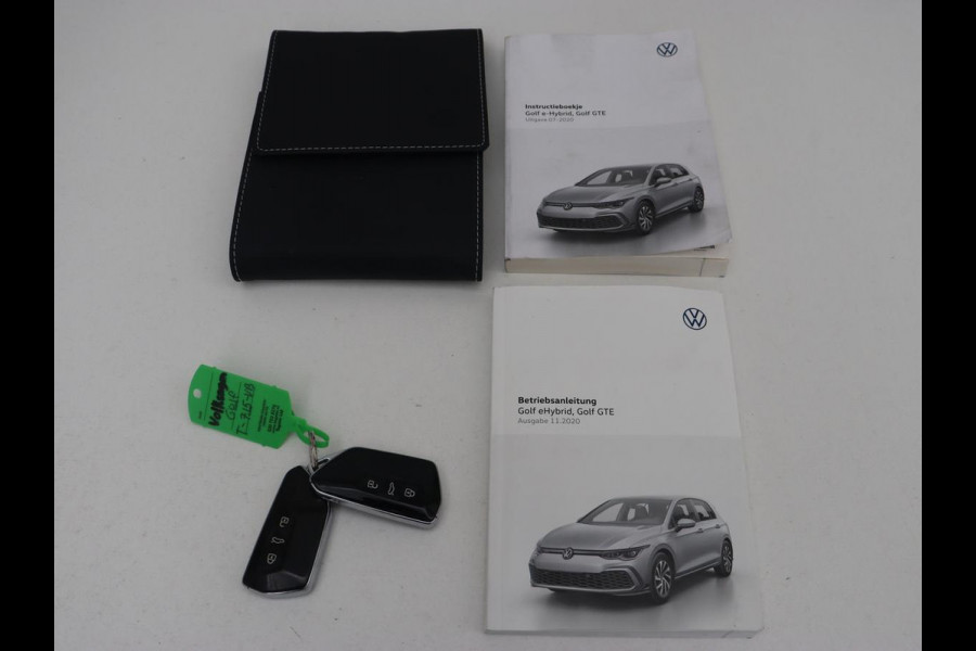 Volkswagen Golf 1.4 eHybrid GTE | Stoelverarming | Trekhaak | Carplay | Adaptive cruise | 18'' | Sportstoelen | Navigatie | Sfeerverlichting | Climate control | Parkeerhulp | PHEV | Plug In