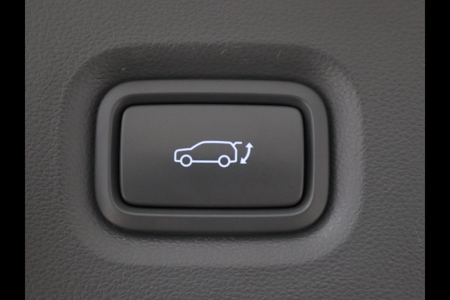 Hyundai IONIQ 5 Lounge 73kWh | Panoramadak | Stoelventilatie | Leder | Head-Up | Warmtepomp | 360 Camera | Achterbankverwarming | Adaptive cruise | Navigatie | Full LED | Carplay