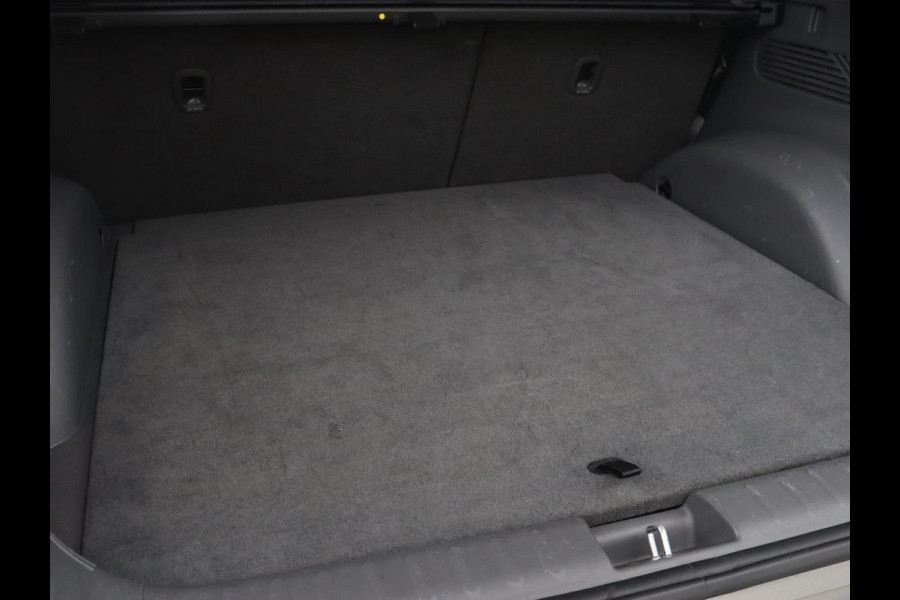 Hyundai IONIQ 5 Lounge 73kWh | Panoramadak | Stoelventilatie | Leder | Head-Up | Warmtepomp | 360 Camera | Achterbankverwarming | Adaptive cruise | Navigatie | Full LED | Carplay