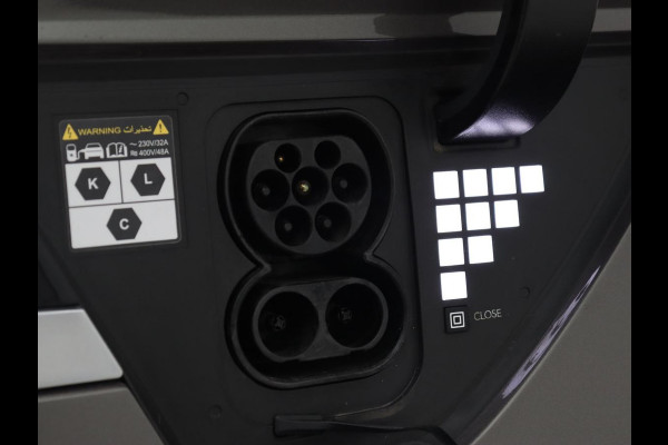 Hyundai IONIQ 5 Lounge 73kWh | Panoramadak | Stoelventilatie | Leder | Head-Up | Warmtepomp | 360 Camera | Achterbankverwarming | Adaptive cruise | Navigatie | Full LED | Carplay