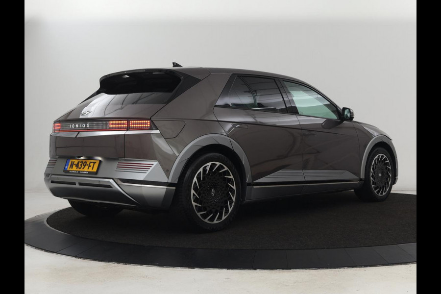 Hyundai IONIQ 5 Lounge 73kWh | Panoramadak | Stoelventilatie | Leder | Head-Up | Warmtepomp | 360 Camera | Achterbankverwarming | Adaptive cruise | Navigatie | Full LED | Carplay