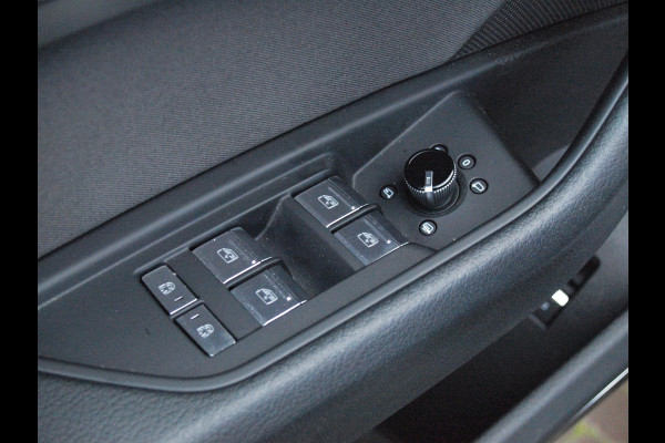 Audi e-tron 55 quattro Business edition 95 kWh | Camera | BANG & OLUFSEN | Head-Up Display | Apple Carplay |