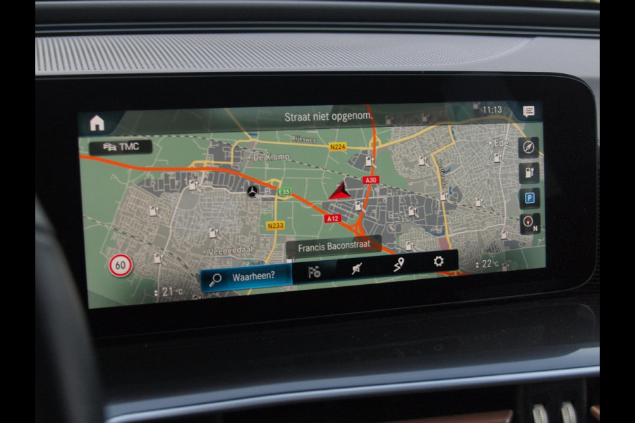 Mercedes-Benz EQC 400 4MATIC Business Solution 80 kWh | Camera | Trekhaak | Sfeerverlichting | Apple Carplay |
