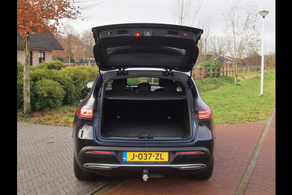 Mercedes-Benz EQC 400 4MATIC Business Solution 80 kWh | Camera | Trekhaak | Sfeerverlichting | Apple Carplay |