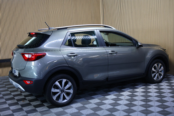 Kia Stonic 1.0 T-GDi MHEV DynamicLine AUT CARPLAY DAB STUUR/STOELVW '23