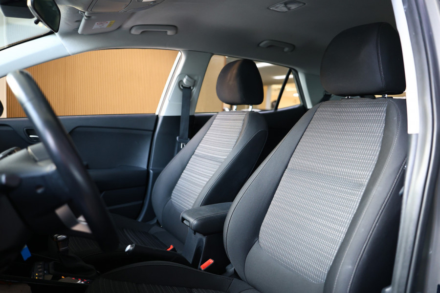 Kia Stonic 1.0 T-GDi MHEV DynamicLine AUT CARPLAY DAB STUUR/STOELVW '23