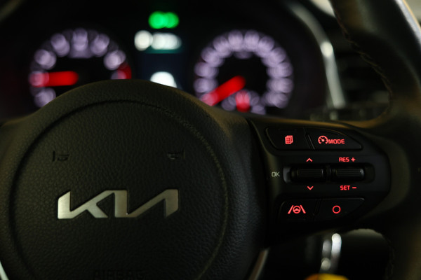 Kia Stonic 1.0 T-GDi MHEV DynamicLine AUT CARPLAY DAB STUUR/STOELVW '23