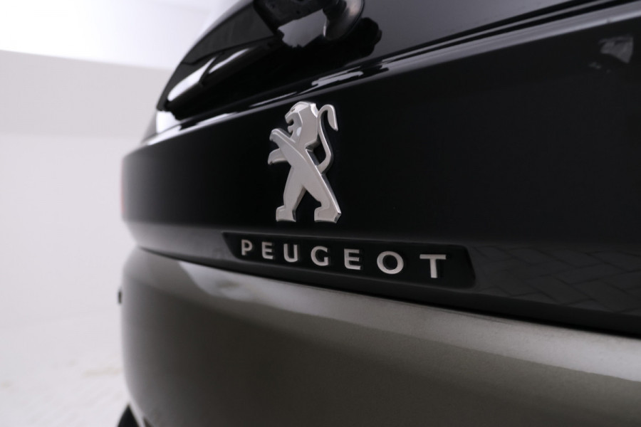 Peugeot 5008 1.5 BlueHDI Blue Lease Premium Avantage Nieuwe DB-riem, apple carplay, climate,