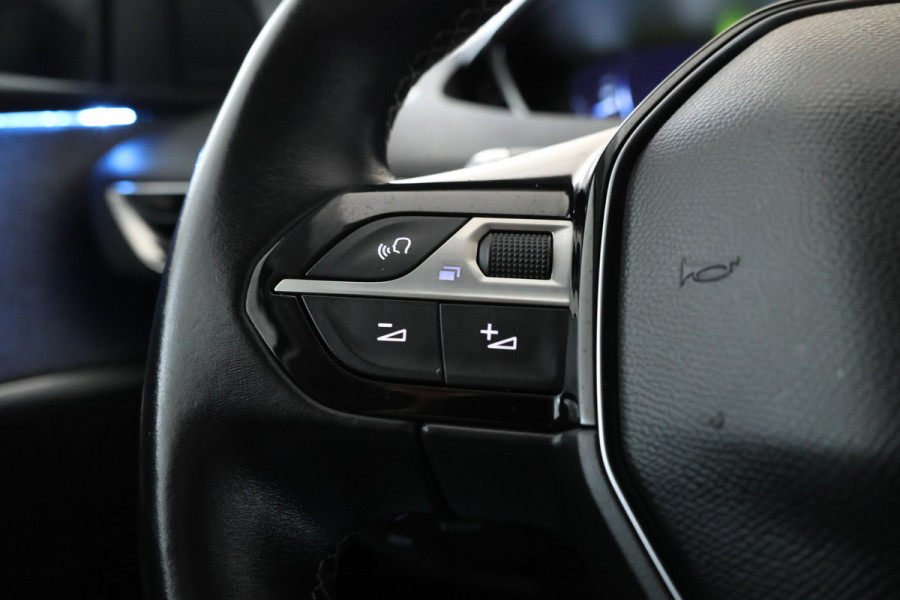 Peugeot 5008 1.5 BlueHDI Blue Lease Premium Avantage Nieuwe DB-riem, apple carplay, climate,