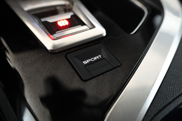 Peugeot 5008 1.5 BlueHDI Blue Lease Premium Avantage Nieuwe DB-riem, apple carplay, climate,