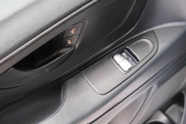 Mercedes-Benz Vito Tourer 110 CDI Base Extra Lang 9p > €18500,- Netto Export <