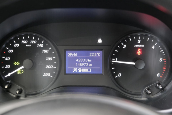 Mercedes-Benz Vito Tourer 110 CDI Base Extra Lang 9p > €18500,- Netto Export <